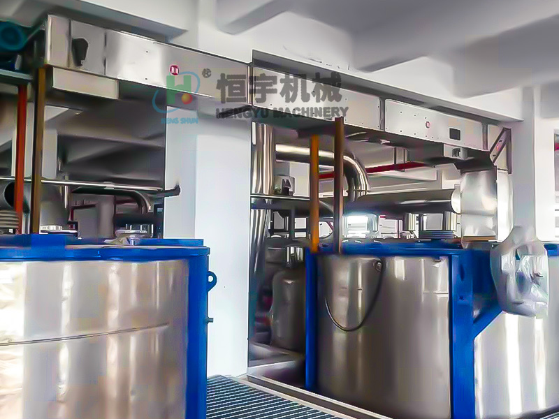 山東某化工企業(yè)-塑料顆粒-10米-不銹鋼多點卸料Z型提升機(jī)